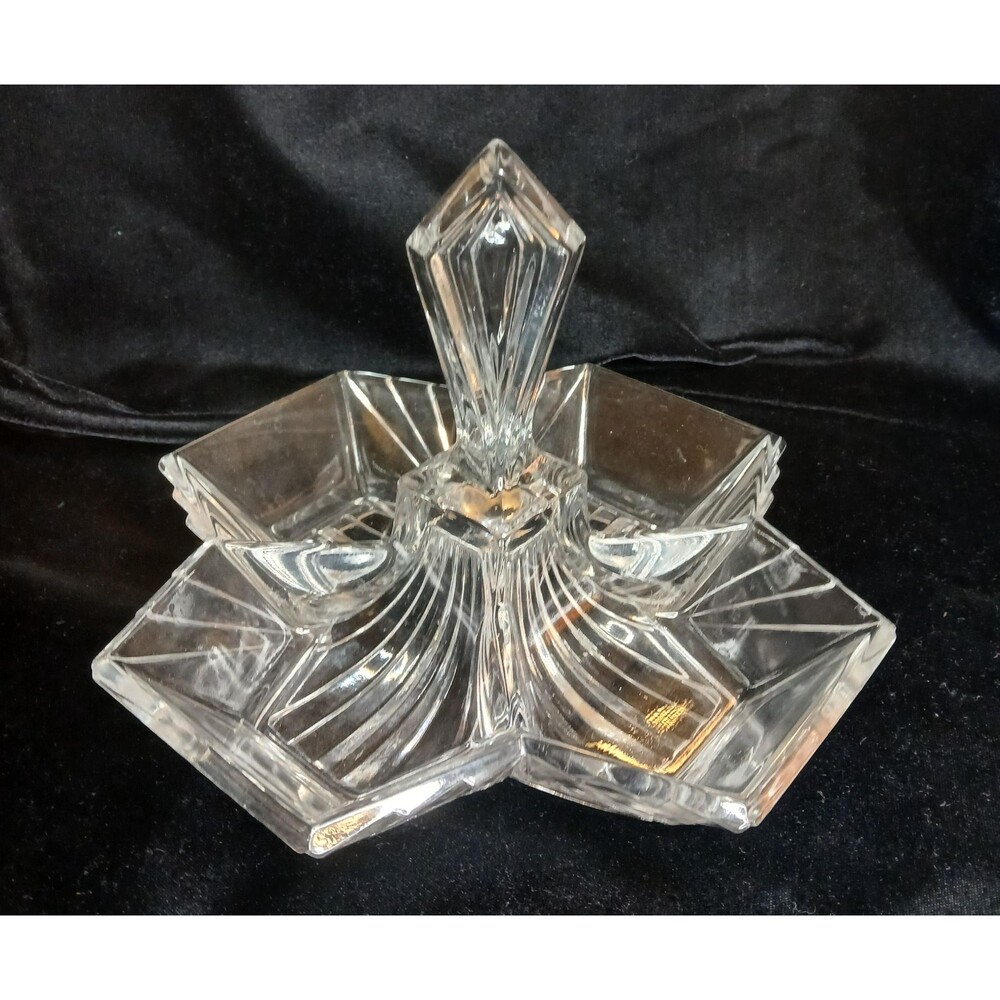 Indiana Glass Divided relish dish 4 part with faceted handle